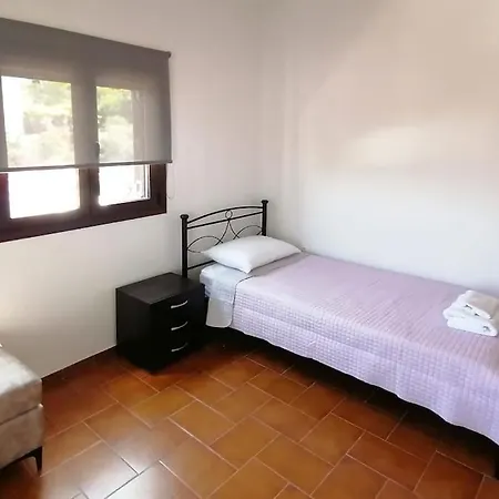 Apartment μονοκατοικία με θέα τη χώρα *