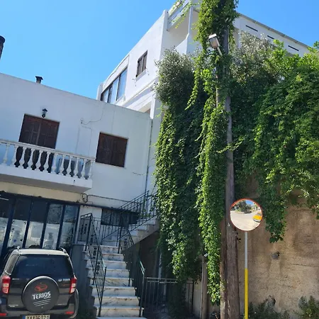 μονοκατοικία με θέα τη χώρα Apartment *