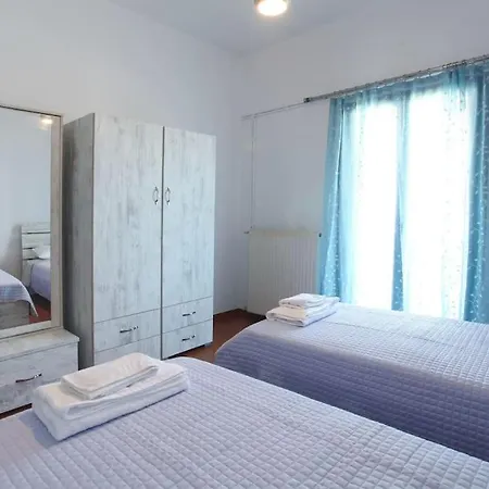 μονοκατοικία με θέα τη χώρα *